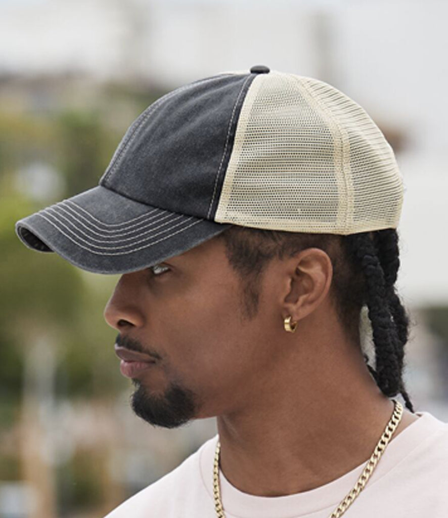 Beechfield 6 Panel Vintage Trucker Cap