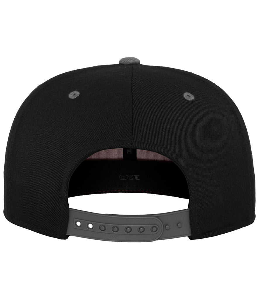 Flexfit Fitted Snapback Cap